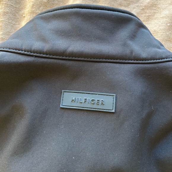 Men’s Tommy Hilfiger Soft Shell Classic Zip Front Jacket (Large) - Picture 6 of 6